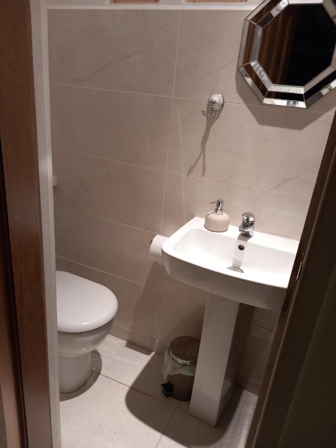 סאות'אנד און סי Luxury Holiday Home, Near Beach מראה חיצוני תמונה